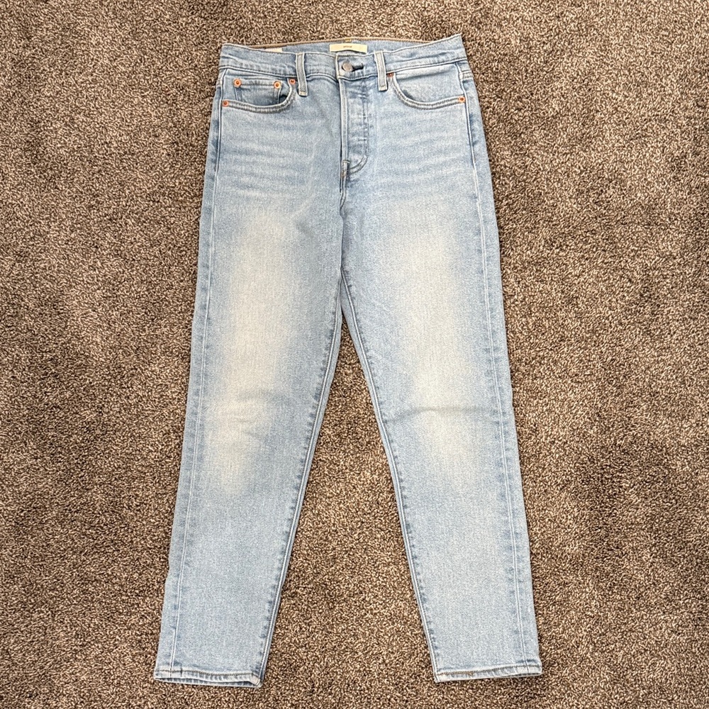 Levis Wedgie High Rise Jean